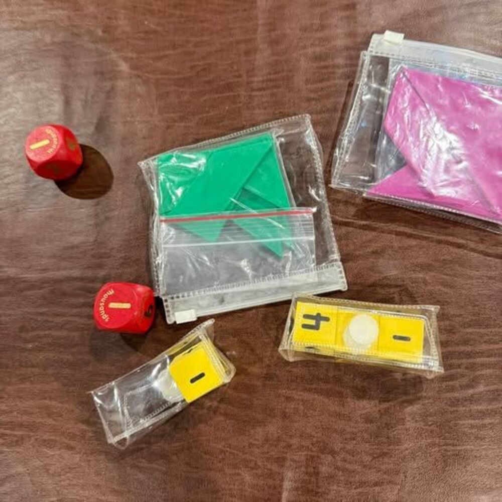 Educational Math Manipulatives Set - Dice and Tangrams